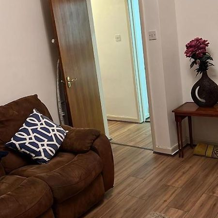 לונדון Smalinz Homes Finchley מראה חיצוני תמונה